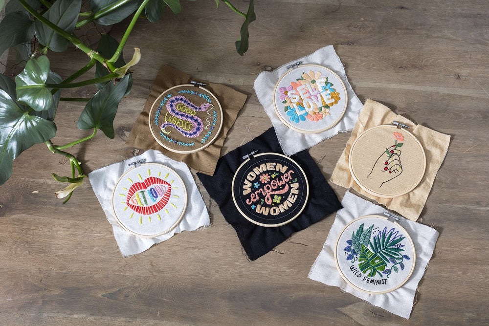 DIY EMBROIDERY KIT
