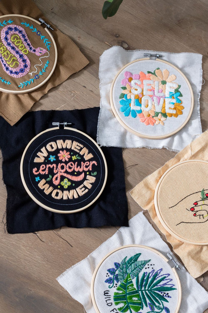 DIY EMBROIDERY KIT